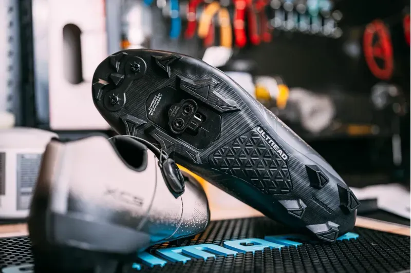 Shimano MT001 Cleat Multi Entry Silver-2