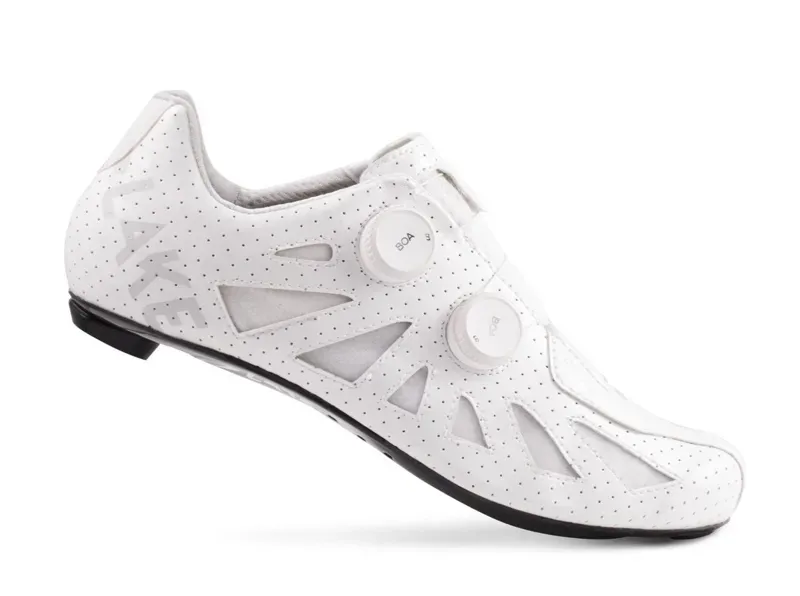 Lake CX302 Road Cycling Shoes in White/White