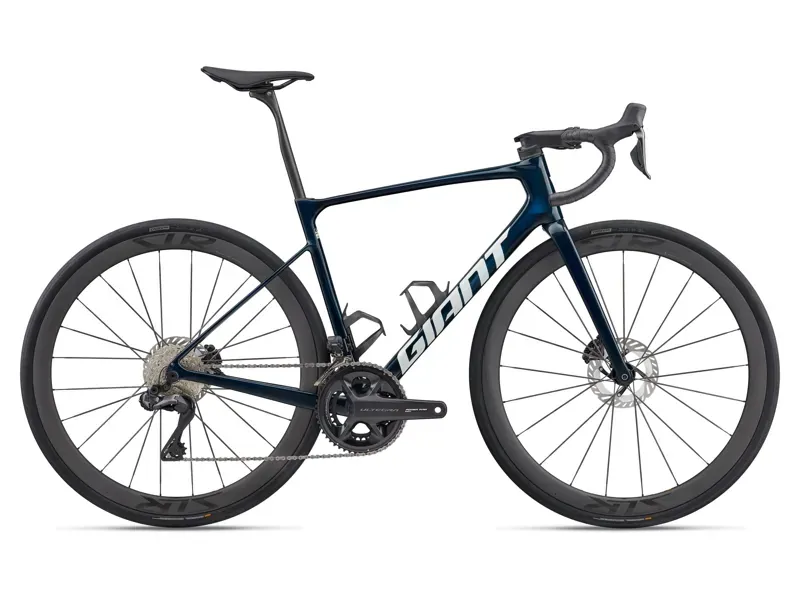 Giant Defy Advanced Pro 0 Road Bike in Mariana Blue