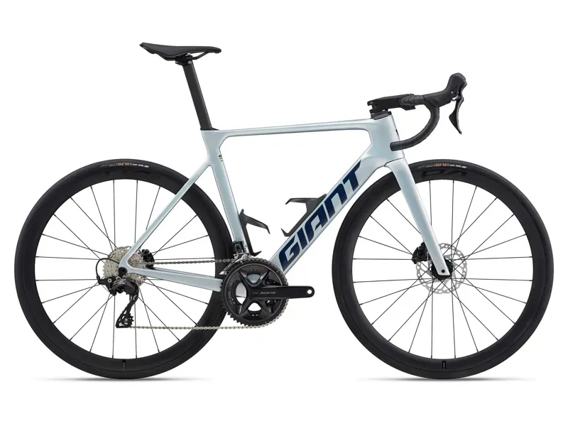 Giant Propel Advanced 2 Road Bike in Supernova