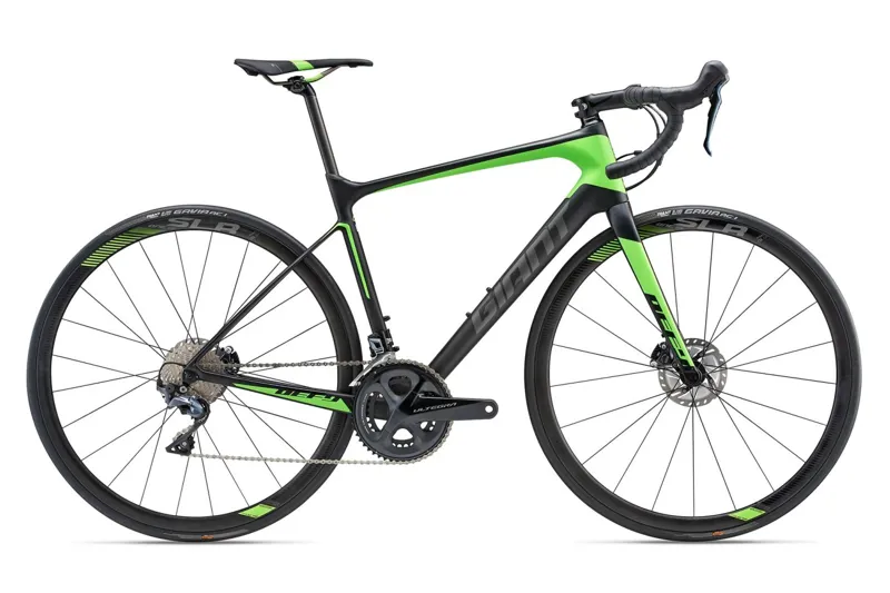 2018 Giant Defy Advanced Pro 1 Road Bike in Carbon