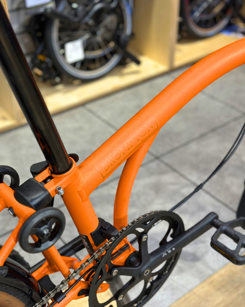 Ex Demo Brompton G line with roller frame in adventure orange Medium-2