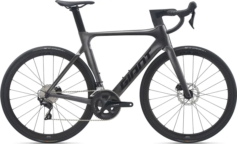 Giant Propel Advanced 2 Disc Carbon Aero Road Bike in Black Metallic