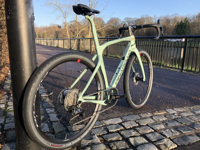 Pinarello Grevil with Shimano GRX810 and Fulcrum in C506 Petrol -1