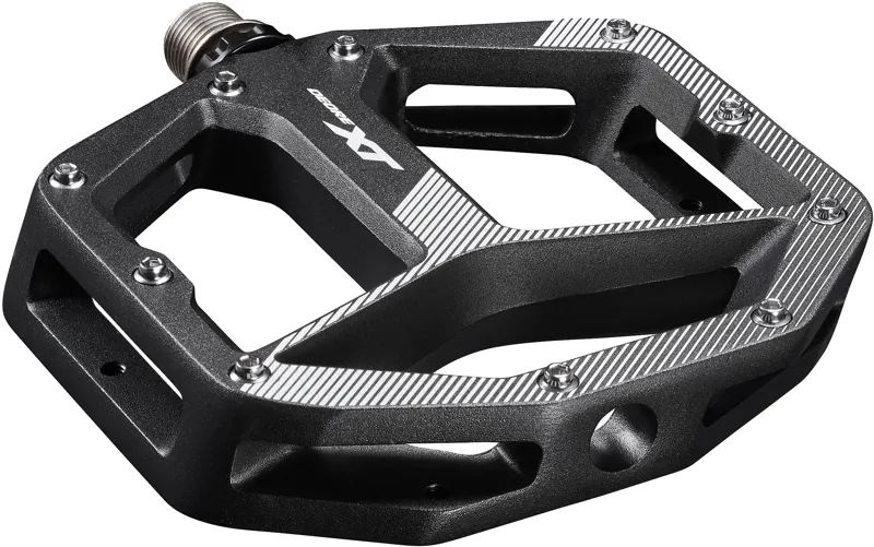 Shimano XT PD-M8140 Flat M/ L Pedals in Black