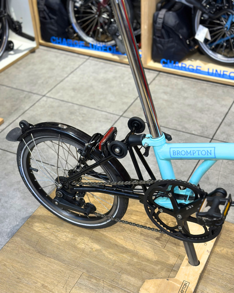 Brompton Electric C Line 2-speed Turkish Green Ex Demo-3