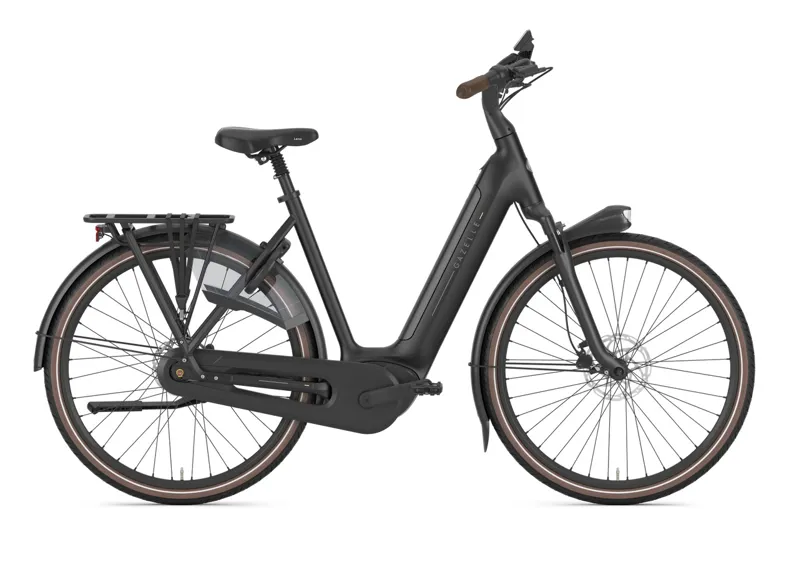 Gazelle Grenoble C8+ Low Step with Bosch Motor and 600wh Battery in matte black 
