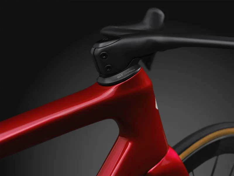S-Works Tarmac SL9 - SRAM RED AXS Ruby White and Silver-3