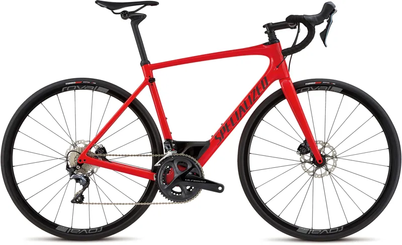 2018 Specialized Roubaix Expert Carbon Mens Road bike in Red