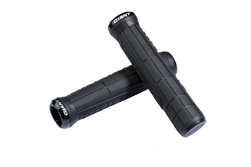 Giant Swage Lock-On Grip in Black